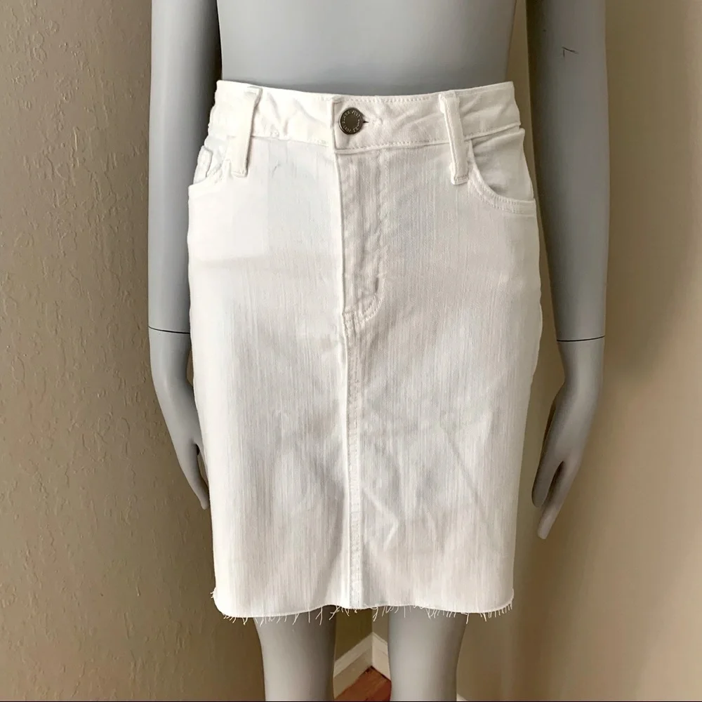 JUST BLACK White Denim Stretch Cotton Raw Hem Skirt Style # CD132K Size Small - Picture 4 of 16
